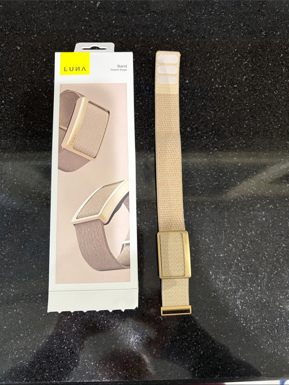 Adjustable Gold Elastic Wristband Clip with Metal Buckle both bands available.
